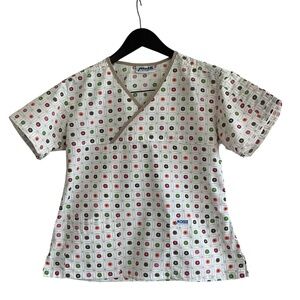 Mobb Scrub Top